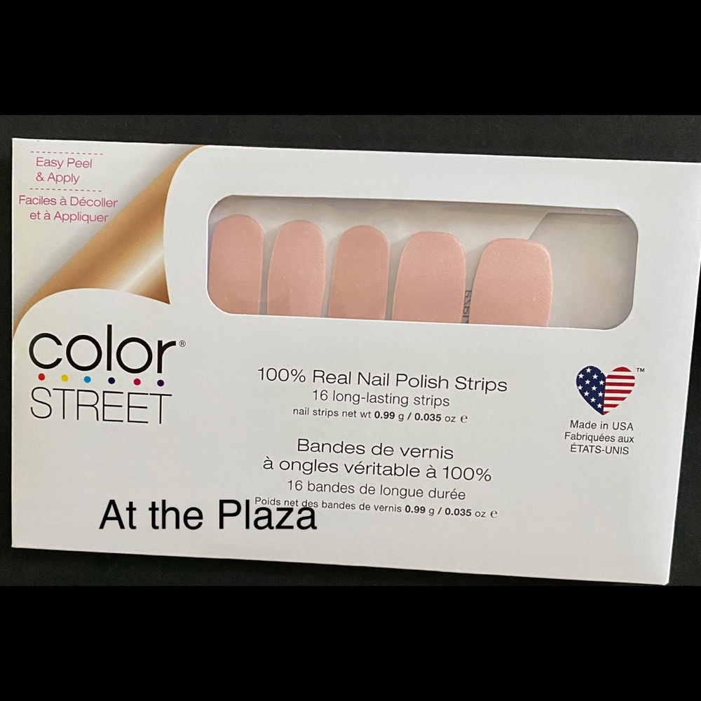 Color Street Nail Strips - At the Plaza